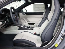 Porsche 911 Carrera 4S Coupe 2026