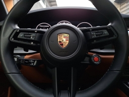 Porsche 911 Carrera 4S Coupe 2026