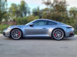 Porsche 911 Carrera 4S Coupe 2026