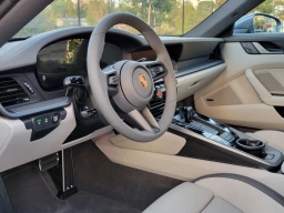 Porsche 911 Carrera 4S Coupe 2026