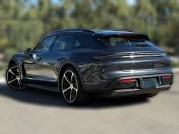 Porsche Taycan 4S Cross Turismo AWD 2025