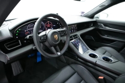 Porsche Taycan 4S Cross Turismo AWD 2025