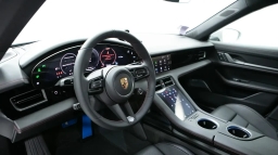 Porsche Taycan 4S Cross Turismo AWD 2025