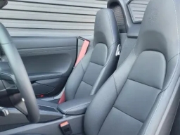 Porsche 718 Boxster Style Edition Roadster 2025