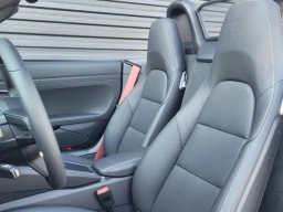 Porsche 718 Boxster Style Edition Roadster 2025