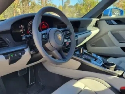 Porsche 911 Carrera Cabriolet 2026