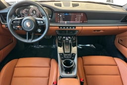 Porsche 911 Carrera Cabriolet 2026