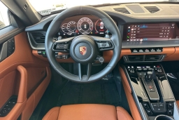 Porsche 911 Carrera Cabriolet 2026