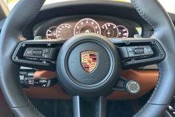 Porsche 911 Carrera Cabriolet 2026