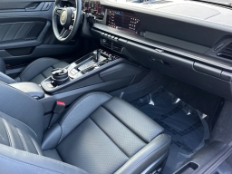 Porsche 911 Carrera GTS Cabriolet 2026