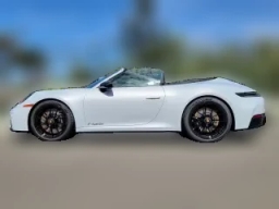 Porsche 911 Carrera GTS Cabriolet 2026