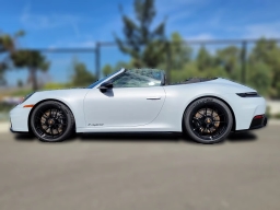 Porsche 911 Carrera GTS Cabriolet 2026