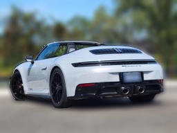 Porsche 911 Carrera GTS Cabriolet 2026