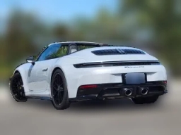 Porsche 911 Carrera GTS Cabriolet 2026