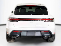 Porsche Macan T AWD 2026