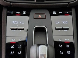 Porsche Macan T AWD 2026