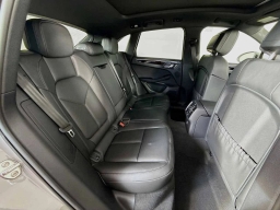 Porsche Macan T AWD 2026