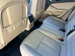 Porsche Macan T AWD 2026