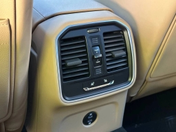 Porsche Macan T AWD 2026