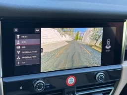 Porsche Macan T AWD 2026