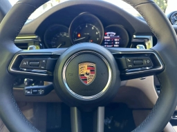 Porsche Macan T AWD 2026