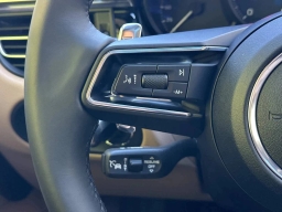 Porsche Macan T AWD 2026