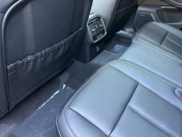 Porsche Macan T AWD 2026