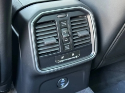 Porsche Macan T AWD 2026