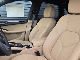 Porsche Macan T AWD 2026