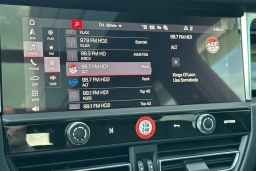 Porsche Macan T AWD 2026