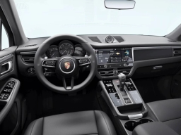 Porsche Macan T AWD 2026