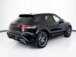 Porsche Macan T AWD 2025