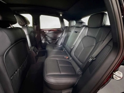 Porsche Macan T AWD 2025