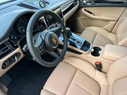 Porsche Macan T AWD 2026