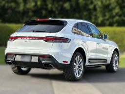 Porsche Macan T AWD 2026