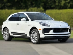 Porsche Macan T AWD 2026