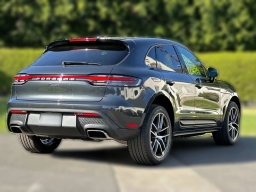 Porsche Macan T AWD 2026