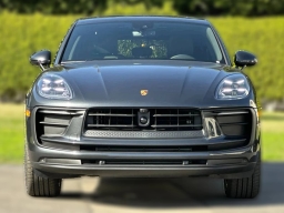 Porsche Macan T AWD 2026