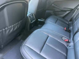 Porsche Macan T AWD 2026