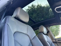 Porsche Macan T AWD 2026