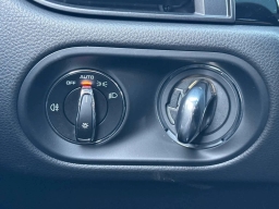 Porsche Macan T AWD 2026