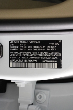 Porsche Macan T AWD 2026