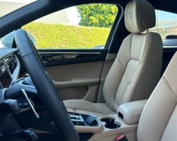 Porsche Macan T AWD 2026