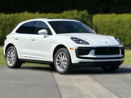 Porsche Macan T AWD 2026