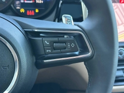 Porsche Macan T AWD 2026