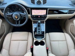 Porsche Macan T AWD 2026