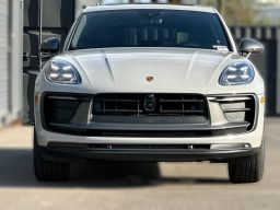 Porsche Macan T AWD 2026