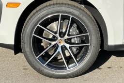 Porsche Macan T AWD 2026