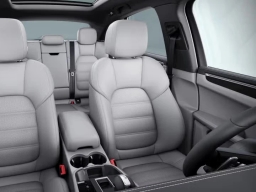 Porsche Macan T AWD 2026