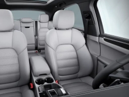 Porsche Macan T AWD 2026